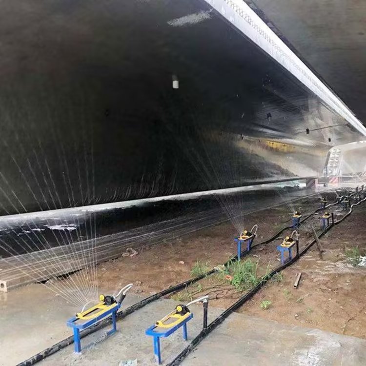 布料機(jī)、大型布料機(jī)、行走式布料機(jī)、圓筒布料機(jī)、行走式液壓布料機(jī)、移動(dòng)式液壓布料機(jī)、電動(dòng)布料機(jī)、手動(dòng)布料機(jī)、梁場(chǎng)專用液壓布料機(jī)